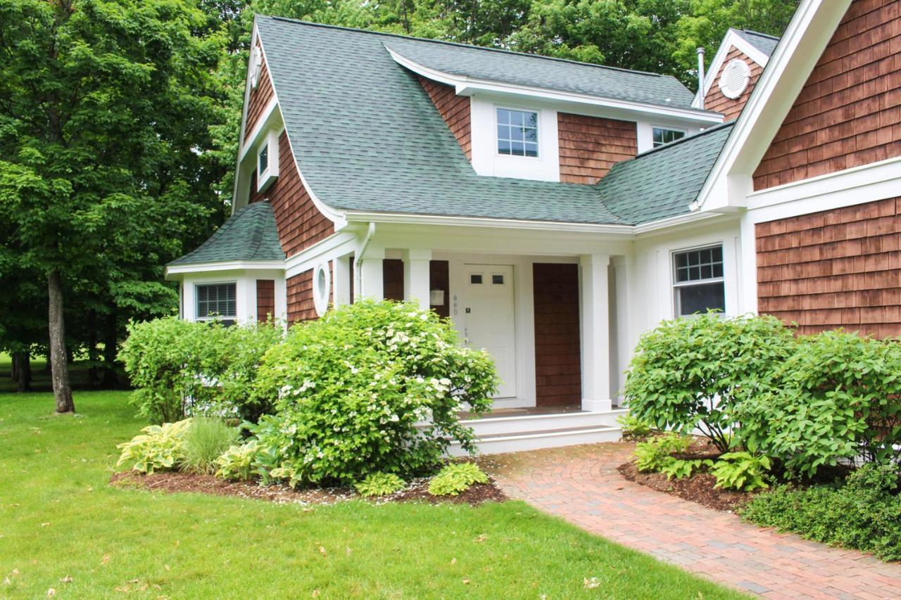 Hotel The Highlands At Harbor Springs Exterior foto
